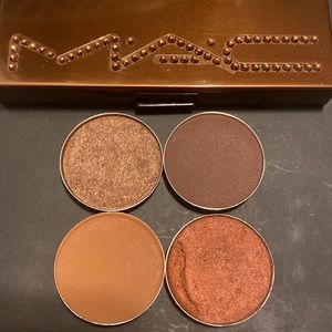 MAC Eyeshadow Bundle